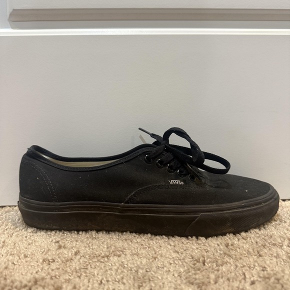 Vans Authentic Shoes Mens Size 8.5 Black Low Top Skate Canvas Classic 756003 - Picture 1 of 8